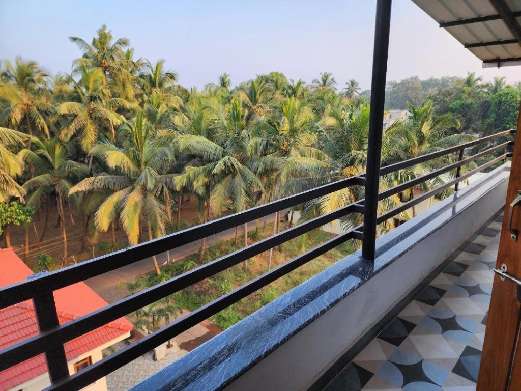 Coastal Suites Apart Hotel ---- 8 Minutes Walk To Beach Benaulim Exterior foto